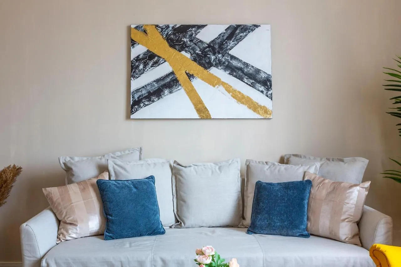 Luxurious Central Apartment In Liszt Ferenc Square Budapest Ungheria